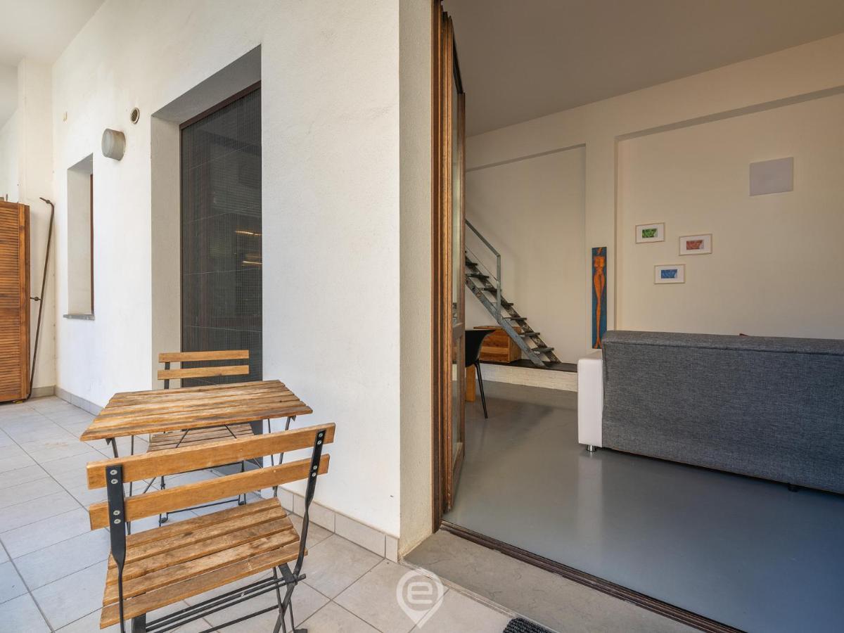 The Bright Apartment *