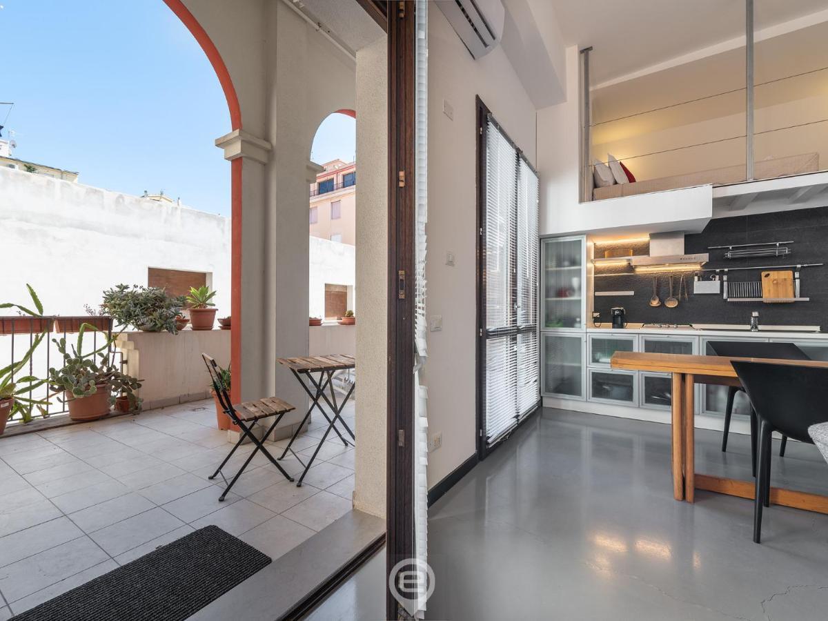 The Bright Apartment Cagliari