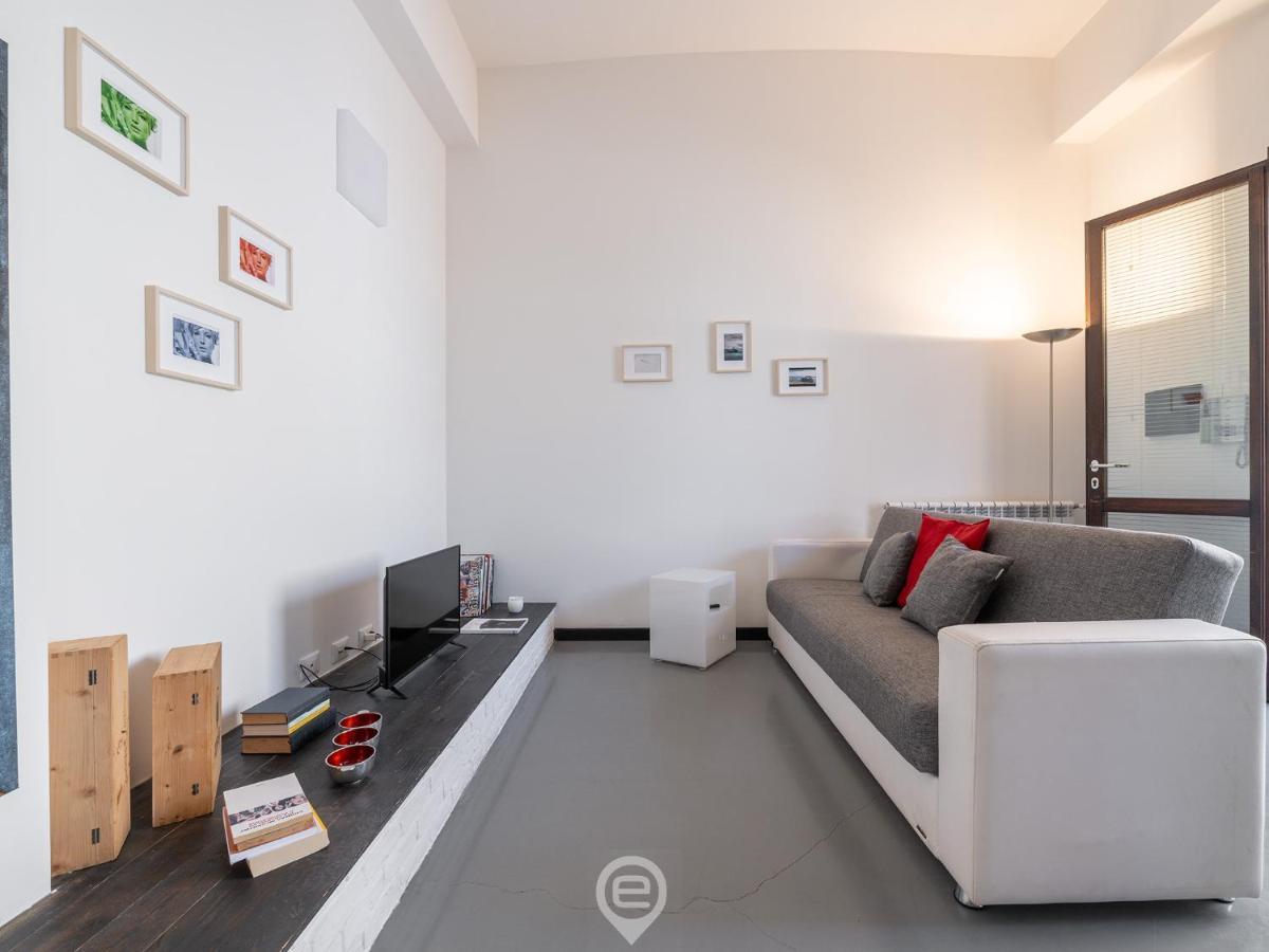 The Bright Apartment *